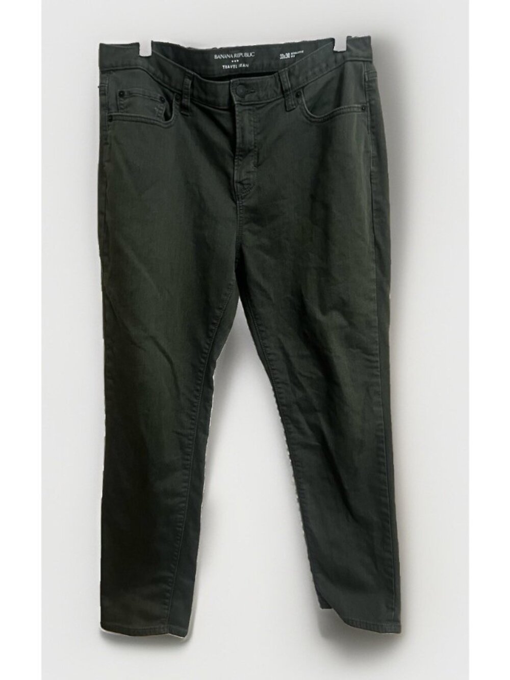 Banana Republic Travel Jean Mens 33x30 Olive Green Athletic Fit Pants Stretch.